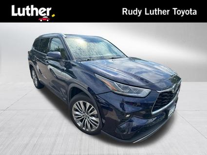 2021 Toyota Highlander Hybrid Minneapolis MN