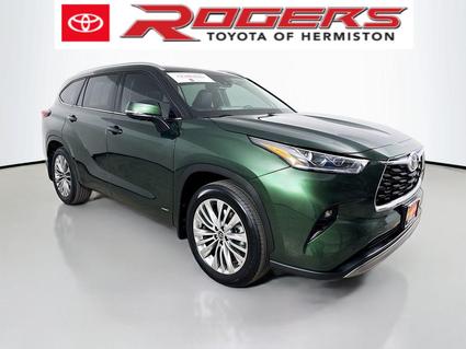 2025 Toyota Highlander Hybrid Hermiston OR