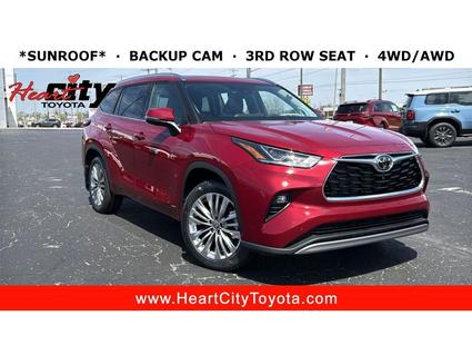 2026 Toyota Highlander Hybrid Elkhart IN
