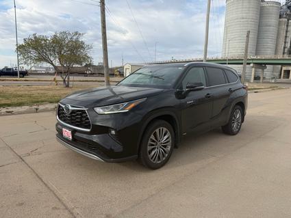2021 Toyota Highlander Hybrid Lexington NE