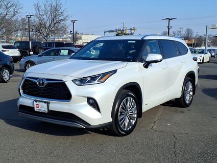 2025 Toyota Highlander Hybrid Manassas VA