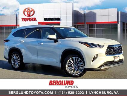 2025 Toyota Highlander Hybrid Lynchburg VA