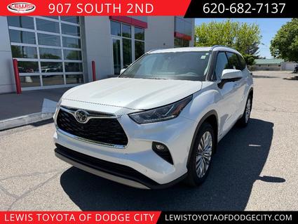 2026 Toyota Highlander Hybrid Dodge City KS