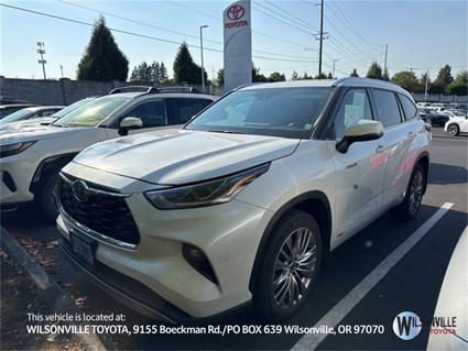 2021 Toyota Highlander Hybrid Vero Beach FL