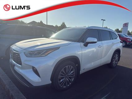 2022 Toyota Highlander Hybrid Warrenton OR