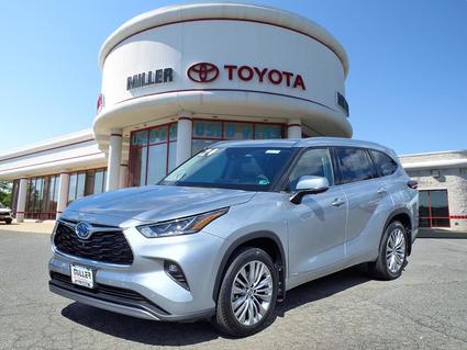 2024 Toyota Highlander Hybrid Manassas VA