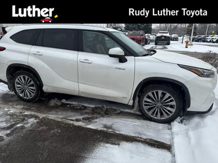 2021 Toyota Highlander Hybrid Minneapolis MN