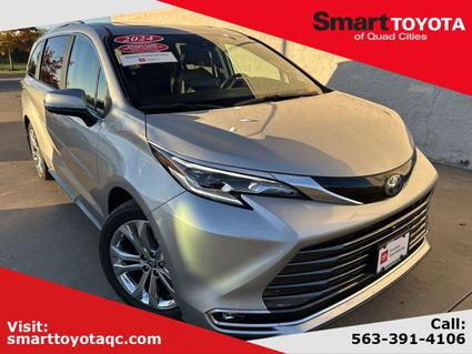 2024 Toyota Sienna Davenport IA