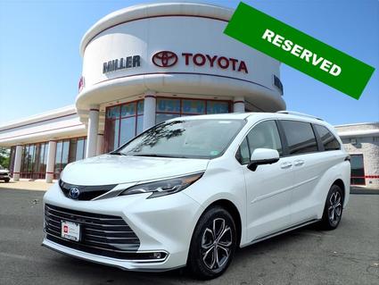 2025 Toyota Sienna Manassas VA