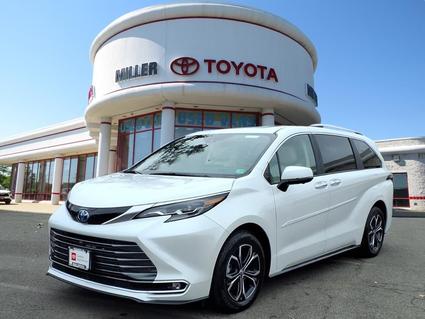 2025 Toyota Sienna Manassas VA