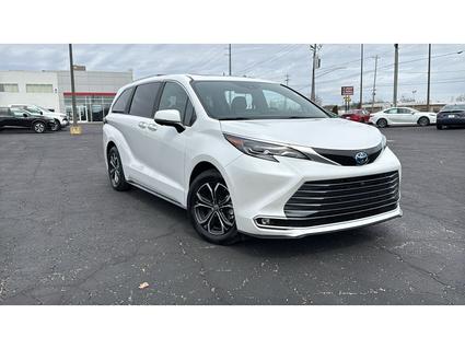 2025 Toyota Sienna Elkhart IN