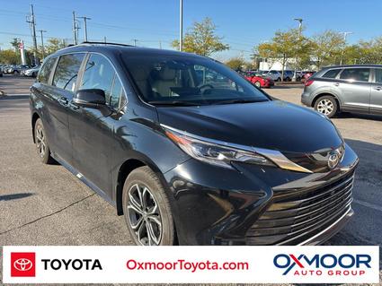 2025 Toyota Sienna Louisville KY