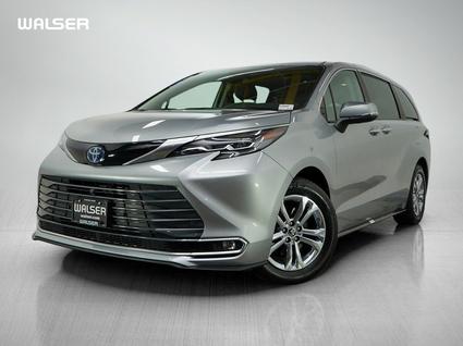 2024 Toyota Sienna Minneapolis MN