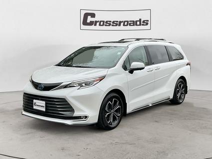 2025 Toyota Sienna Corinth MS