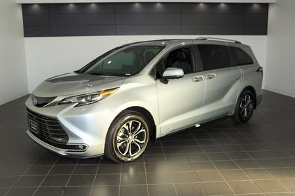 2025 Toyota Sienna  