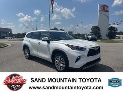 2023 Toyota Highlander Hybrid Albertville AL