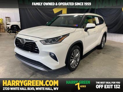 2020 Toyota Highlander White Hall WV