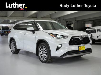 2022 Toyota Highlander Minneapolis MN