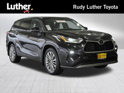 2022 Toyota Highlander Minneapolis MN