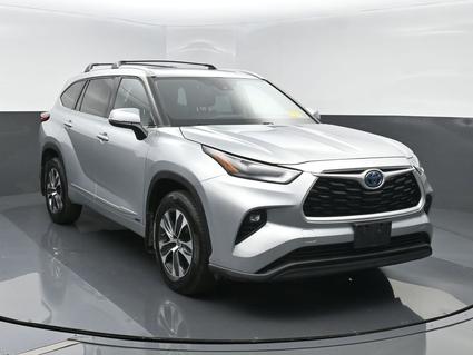 2022 Toyota Highlander Hybrid Goshen NY