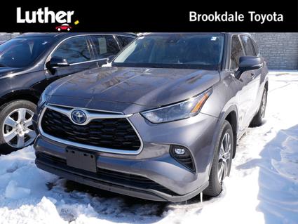2022 Toyota Highlander Hybrid Minneapolis MN