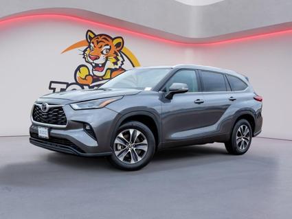 2022 Toyota Highlander Hernando MS
