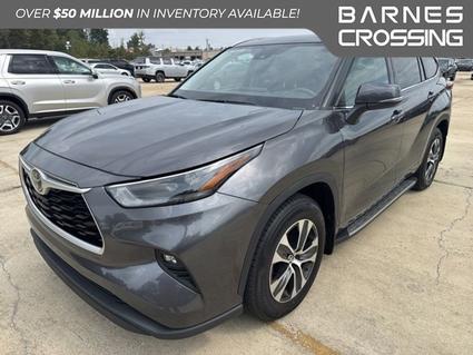2022 Toyota Highlander Tupelo MS