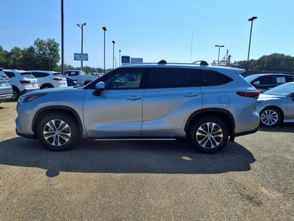 2022 Toyota Highlander Batesville MS