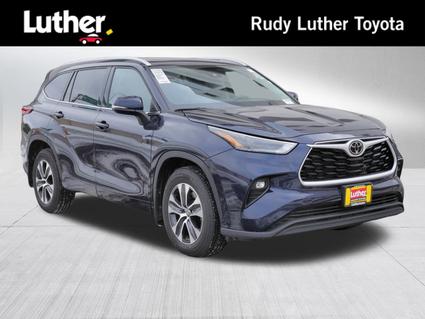 2022 Toyota Highlander Minneapolis MN