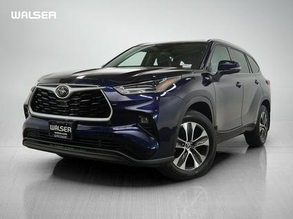 2021 Toyota Highlander Minneapolis MN