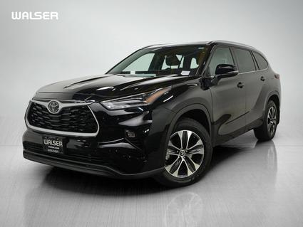 2021 Toyota Highlander Minneapolis MN