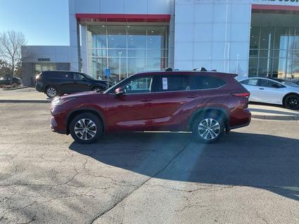 2021 Toyota Highlander Brainerd MN