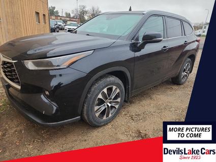 2021 Toyota Highlander Devils Lake ND