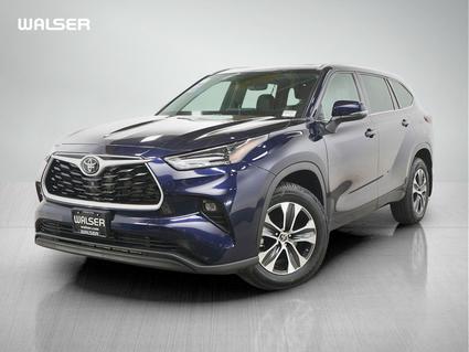 2022 Toyota Highlander Minneapolis MN