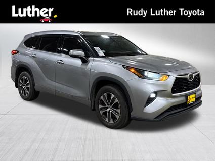 2021 Toyota Highlander Minneapolis MN