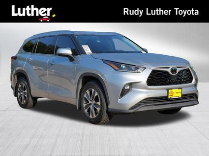 2021 Toyota Highlander Minneapolis MN