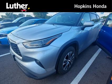 2022 Toyota Highlander Hopkins MN