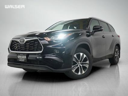 2022 Toyota Highlander Burnsville MN