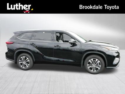 2021 Toyota Highlander Minneapolis MN