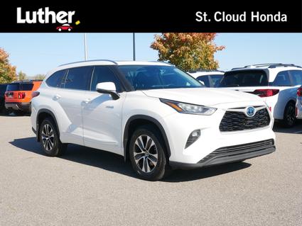 2020 Toyota Highlander Hybrid Waite Park MN