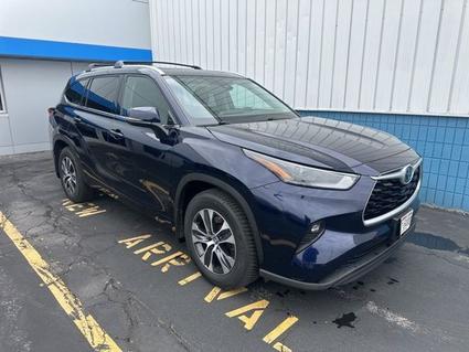 2022 Toyota Highlander Plymouth WI