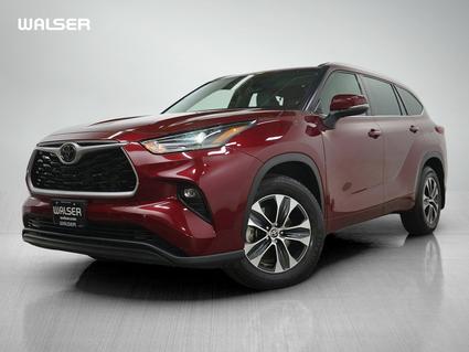 2021 Toyota Highlander Burnsville MN
