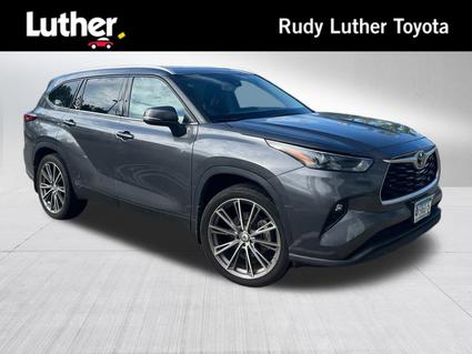 2022 Toyota Highlander Minneapolis MN