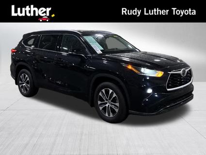 2021 Toyota Highlander Minneapolis MN