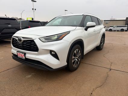 2022 Toyota Highlander Lexington NE