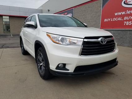2016 Toyota Highlander Topeka KS