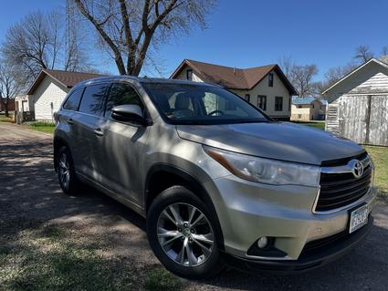2015 Toyota Highlander Marshall MN