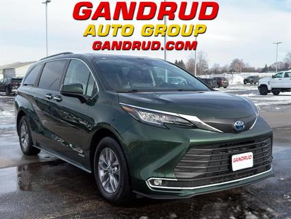 2021 Toyota Sienna Green Bay WI