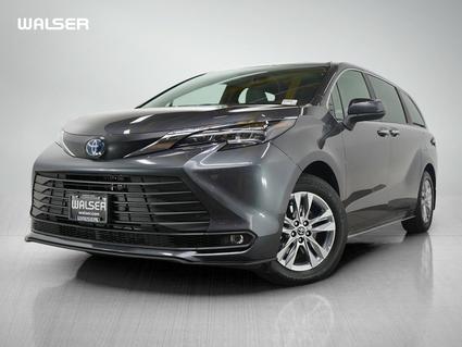 2025 Toyota Sienna Minneapolis MN
