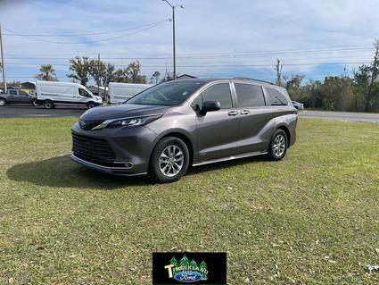 2021 Toyota Sienna Perry FL